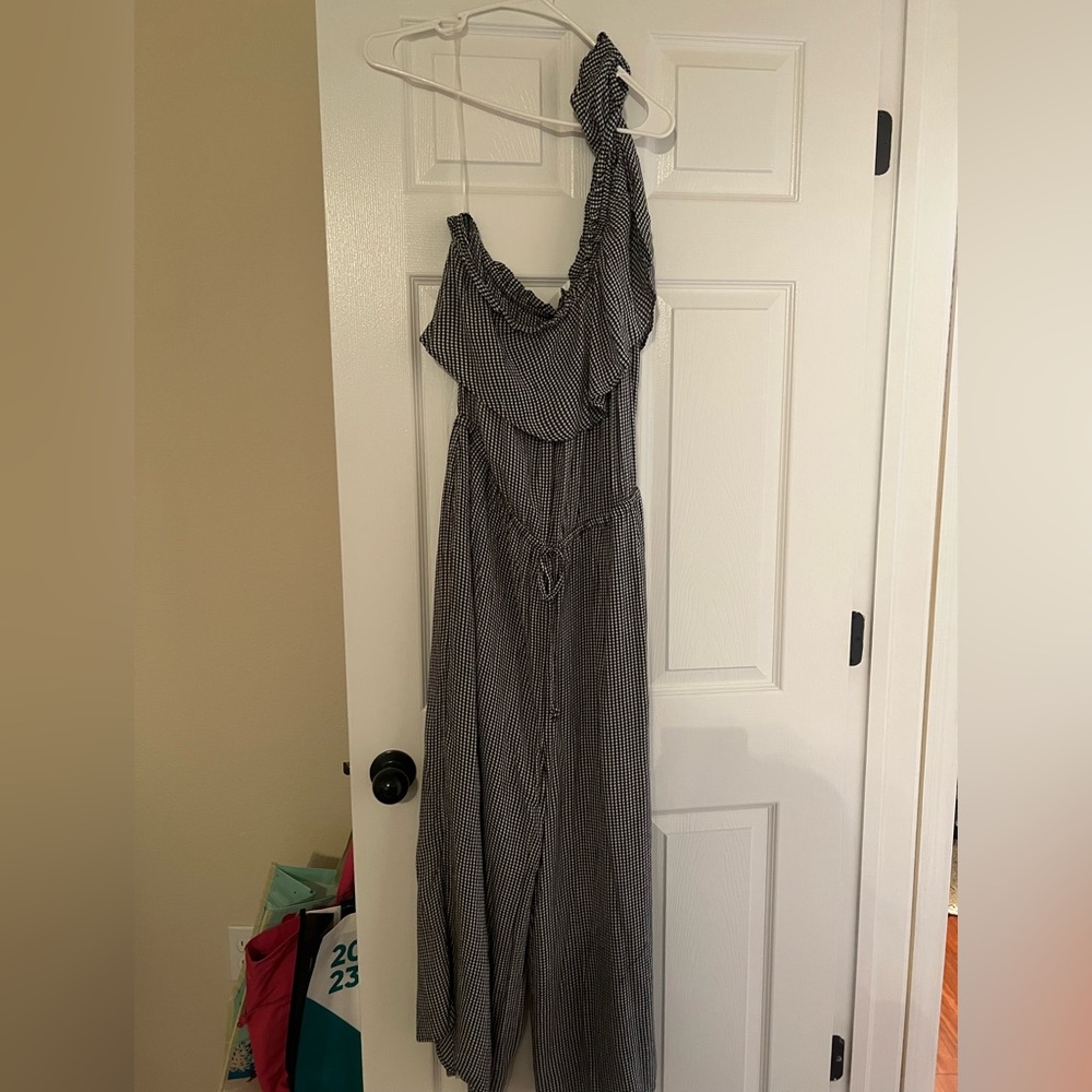 American Eagle jump suit (brand new with tags)